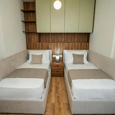 Select 6 Apartamento