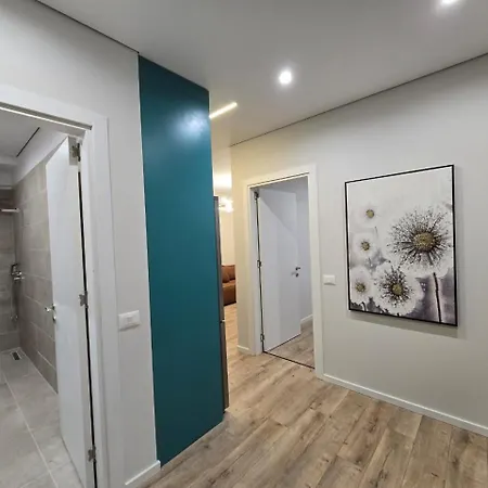 Select 6 * Τίρανα