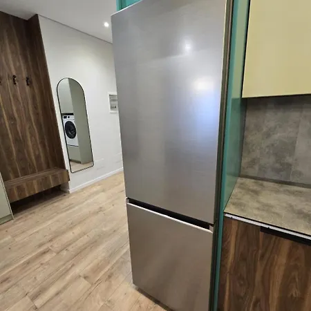 Apartment Select 6